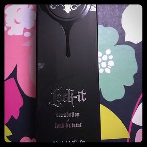 Kat Von D Lock It Foundation